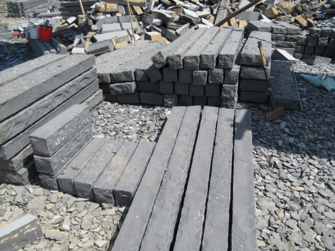  We specialize in Vietnam Basalt, including Quy Nhon Basalt, Dark Grey Granite, and Bluestone