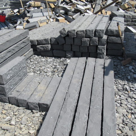  We specialize in Vietnam Basalt, including Quy Nhon Basalt, Dark Grey Granite, and Bluestone