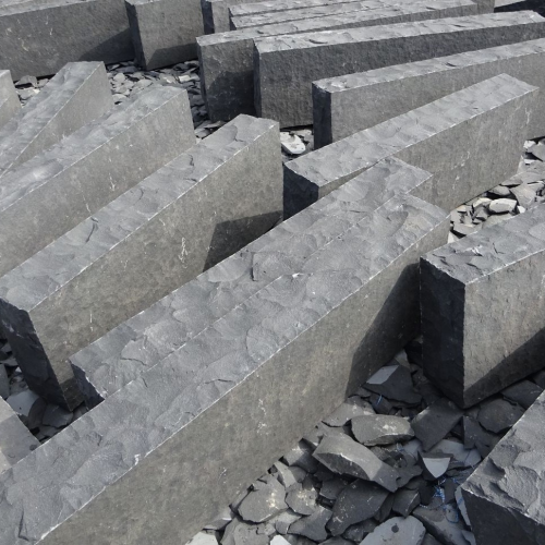 Quy Nhon Basalt Blocksteps – Premium Quality with Various Surface Finishes