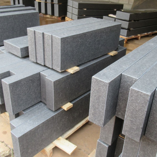 Quy Nhon Basalt Palisades, all sides flamed